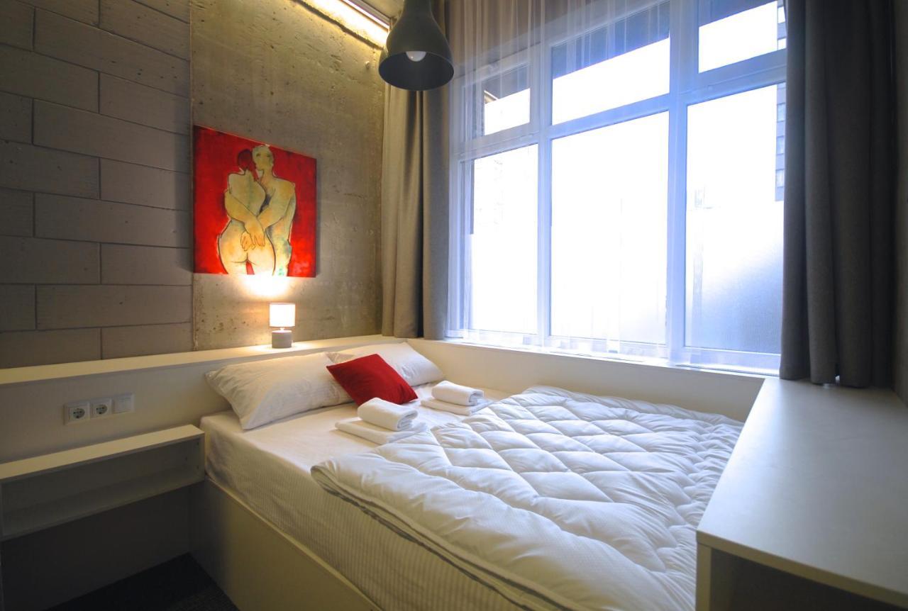 Cubby Hotel Lviv Kültér fotó