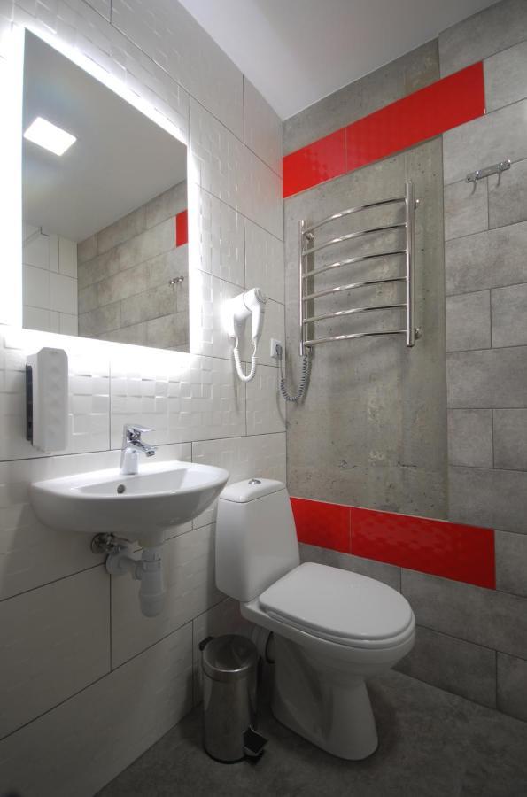 Cubby Hotel Lviv Kültér fotó