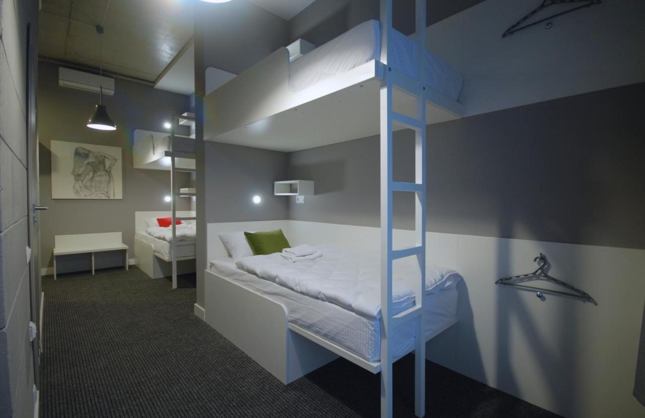 Cubby Hotel Lviv Kültér fotó